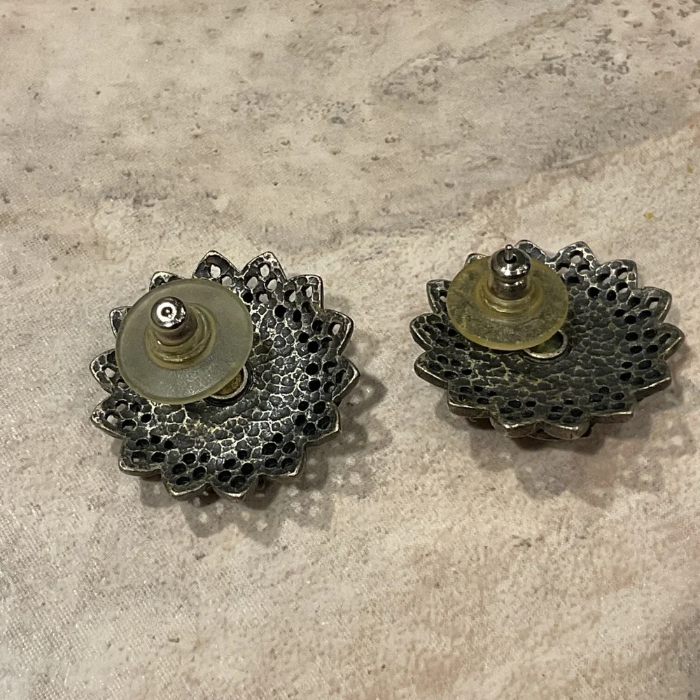 Vintage Pierced Earrings Marcasite Blue Stone Filigree floral 1” diameter